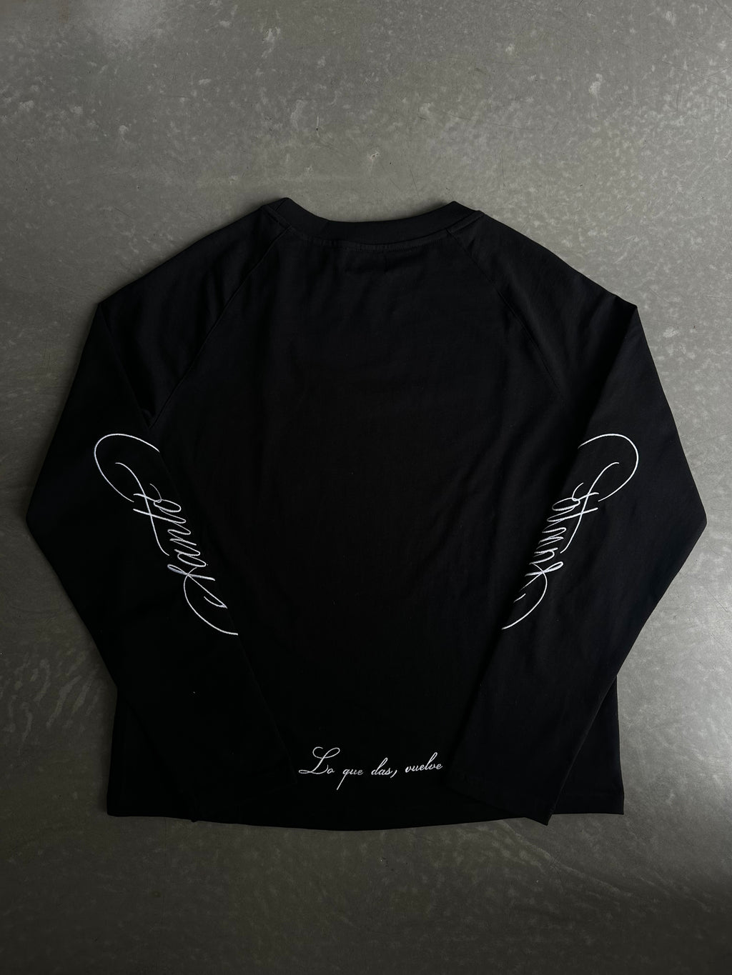 Santo Longsleeve